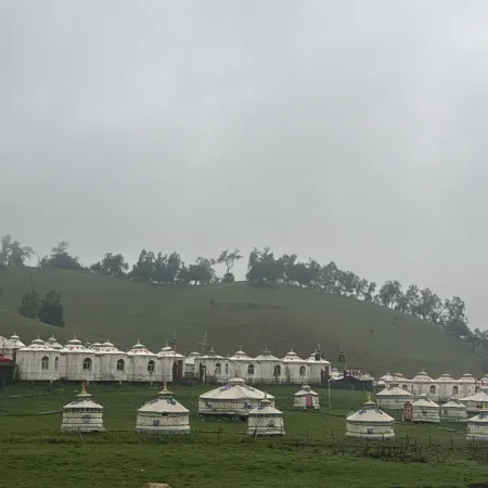 Lao Banzhang Inn (Guanshan Grassland Scenic Area)