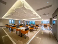 Vienna International Hotel (Fuzhou Cangshan Wanda Hongwan Metro Station Store) - 3 stelle