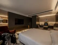 GAGA HOTEL - balcony