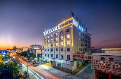 yanshanyisuqianxun Hotels in Yanshan County