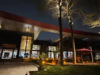 Yitang Zhi Le Forest Resort Hotel