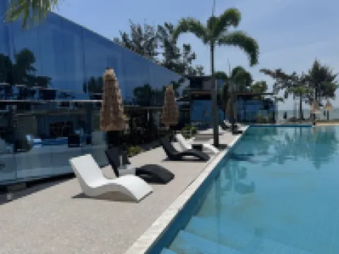 Lanhai Yijing Sea View Resort Hotel