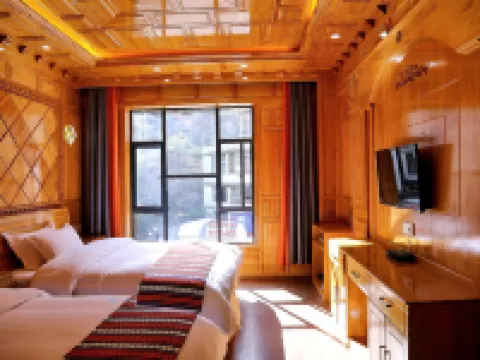 Jagyi Ludo Zangshijia Hoteles en Daocheng