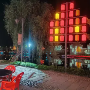 Longhu Homestay (Le'an Liukengcun)