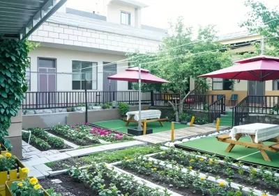 Narati Yikelong Inn Hotels in Xinyuan