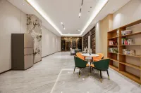 Bolin Grand Hotel (Jianshui Ancient City Small Train Store) Hotels in Jianshui County