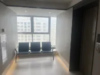 Gushan Hotel (Xining Station Xinqian International Plaza)