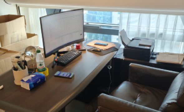 Siji Homestay Season Hotel (Shenzhen Guomao Subway Station)