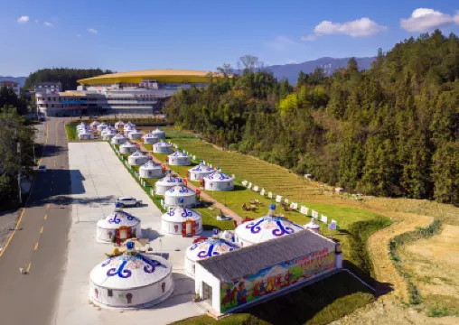 Zhangjiajie Cili Chagan Daying Hotels near Savage Valley