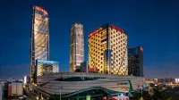 Huali Time · Scenic View Audio Boutique Stay (Kunming Railway Station Xishan Wanda Plaza) Hotel a South Asia Feature No. 1 City