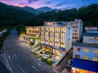 QIANNA HOTEL FINE Hotels in Luanchuan