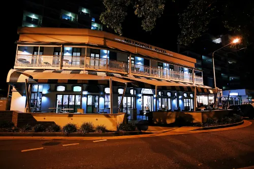 Oaks Townsville Hotel Hotels in South Townsville