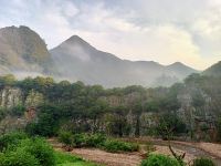 泾县天然石城山庄 - 酒店附近