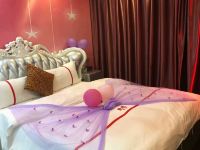 贵阳玫瑰主题酒店 - 欧式浪漫电动床房