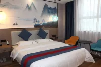 Awei Holiday Hotel (Beihai Community Branch, Wenchang Road, Jiyuan)