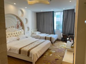 Wangcang Micang Night Rain Theme Hotel