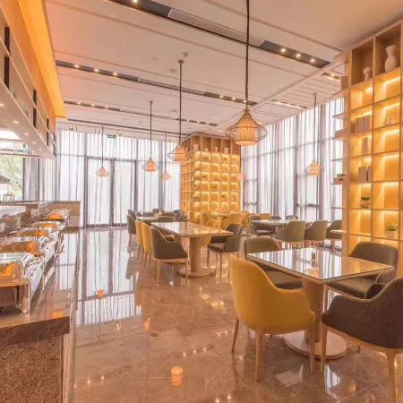 Maoshanwu smart hotel (Liyang high speed railway station store)