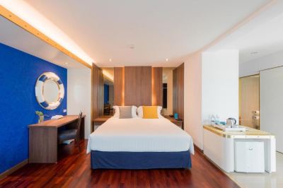 スモールスイート エーワン ザ ロイヤル クルーズ ホテル パタヤの写真