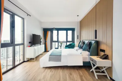 Chongqing Dianliang Sky Hotel (Blu-ray Central Plaza) 충칭 호텔