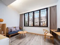 Xitang Joy Lake Homestay (Kunming Sunac Dianchi Houhai Store) Hotels in Kunming