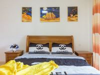 三亚海南岛屿海景公寓(三亚湾路分店) - 精装二室一厅套房