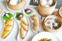 Holiday Inn QINGDAO CITY CENTRE by IHG - breakfast