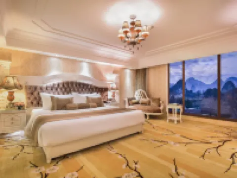 Grand Bravo Guilin Hotel berhampiran Liu Sanjie Grand View Garden
