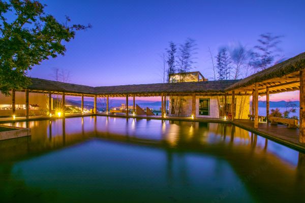抚仙湖同尘院湖景温泉酒店