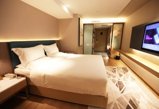 1. 치어메이 호텔 ..