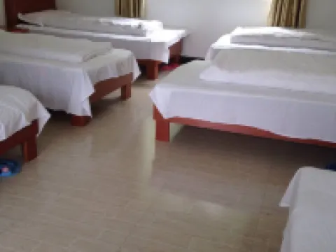 績溪逍遙人家民宿 鄰近安徽清涼峰國家級自然保護區珍稀植物園的酒店