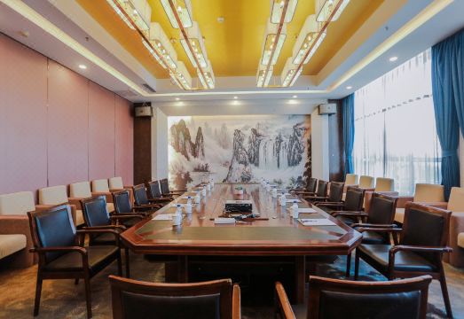 호텔 로비 및 편의시설