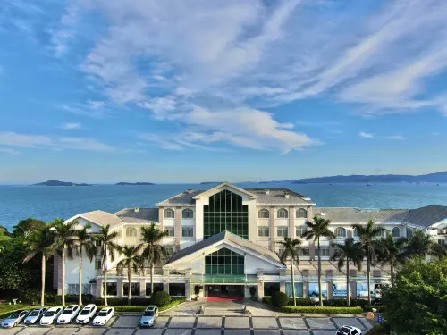 Golden Sands Gulf Hotel - Beach resorts