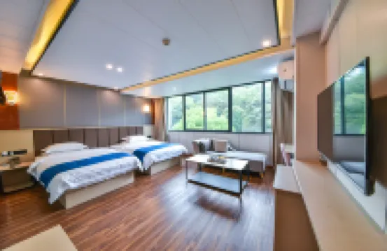 Ripple Hotel Các khách sạn ở Đức Hóa