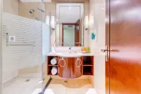 Hulunbeier Hotel Hotels near Hulunber College Gymnasium