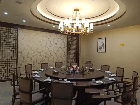 Dingyuanziqiao International Hotel Отели рядом со станцией Luqiao Railway Station