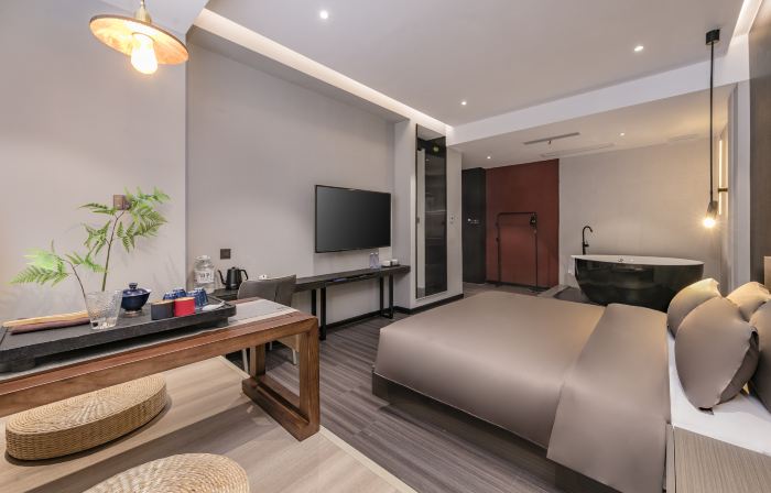 Higher Boutique Hotel