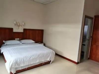 Prosperous Homestays in the Desert of Alxa Right Banner Hotels near Mashanjing Desert, Alxa Right Banner