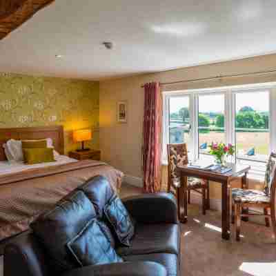 The Stratford Park Hotel & Golf Club Rooms