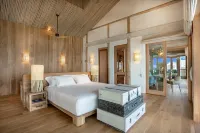 Soneva Fushi - balcony