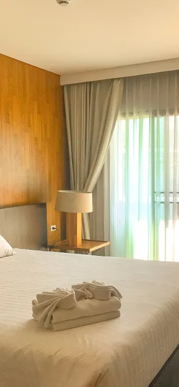 ห้องดีลักซ์เตียงใหญ่