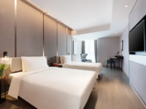 Atour Hotel (Lanzhou Xiguan Zhangye Road Pedestrian Street) Hotels near Zhangye Road Commercial Street