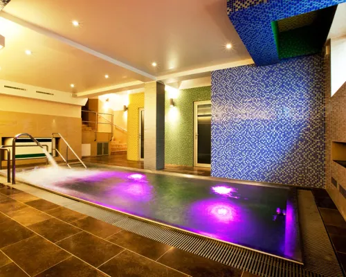 Relax Inn Hotels near Prague 9