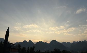 Wanfeng Linna Mountain home stay