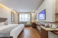 GEM Hotel (Ningbo International Convention Center Minglou Subway Station)