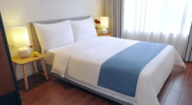 清遠美林湖哥弟公寓酒店 鄰近故鄉里民俗文化村的酒店