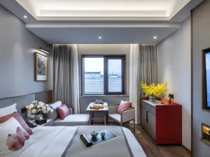 Meixuxicheng Taohua Villa (Taohuatan Scenic Area Branch)