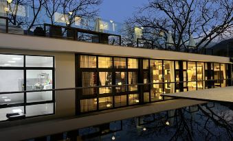 Weixi Manlaiyue Homestay