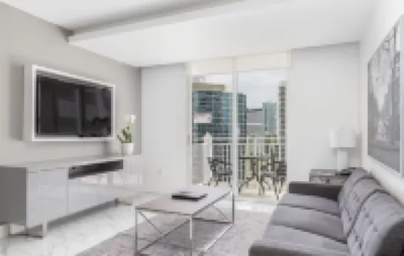 Fortune House Hotel Suites