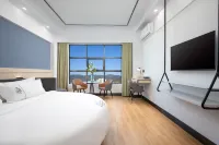 Airi Holiday Hotel Отели рядом с достопримечательностью «Badao»