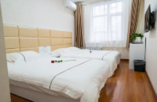 Rujia Huayi Selected Hotel (Beijing Xuanwu Hospital Changchun Street Subway Station Branch) Hotels in Beijing